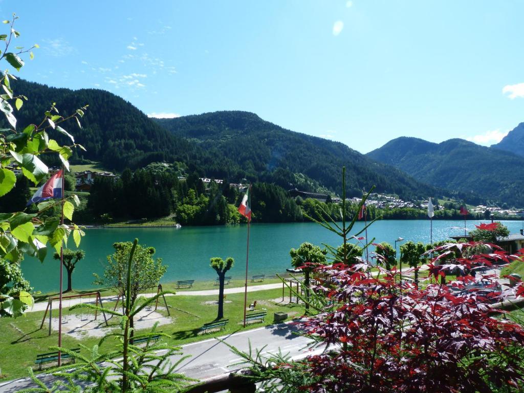 Hotel Al Sole Auronzo di Cadore Exteriör bild